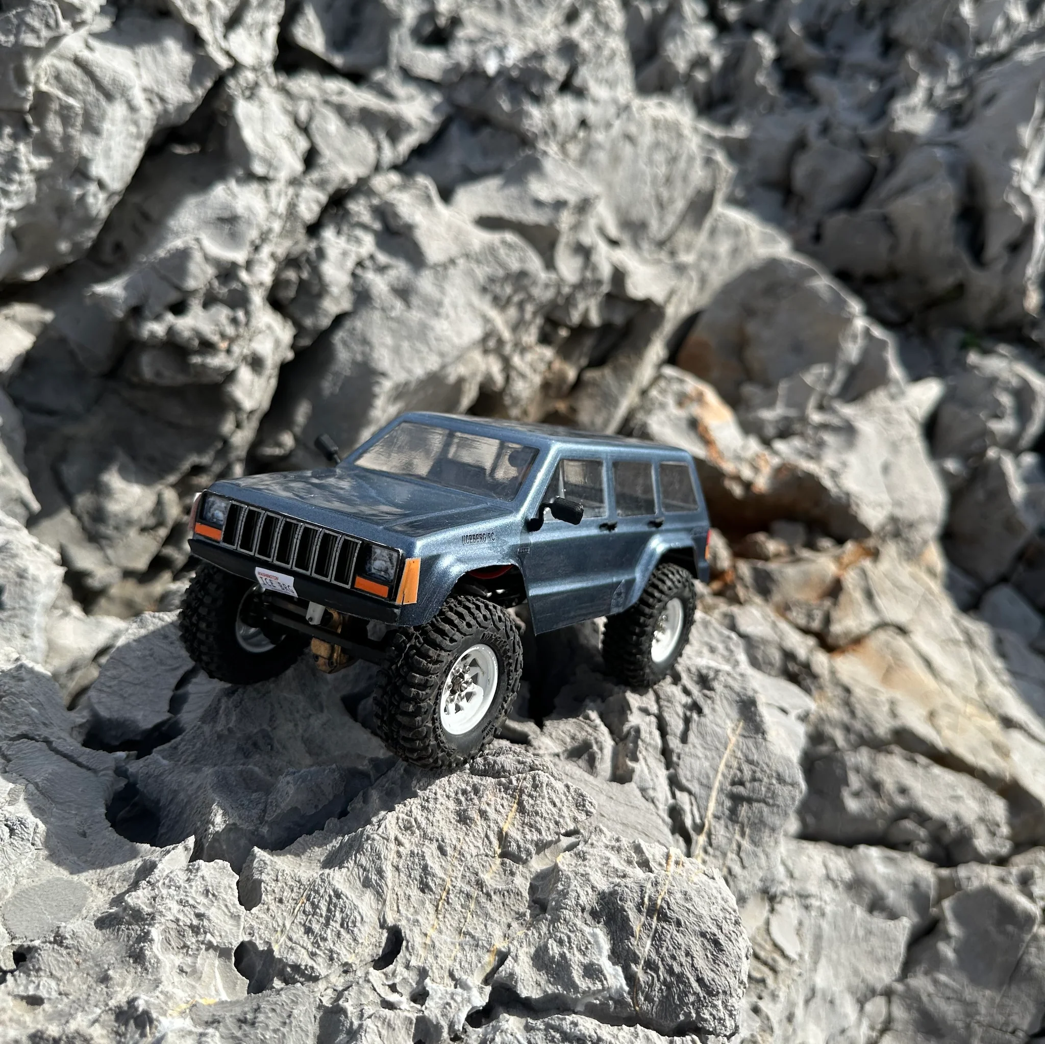SCX24 Jeep Cherokee 2 or 4 Door - Image 3