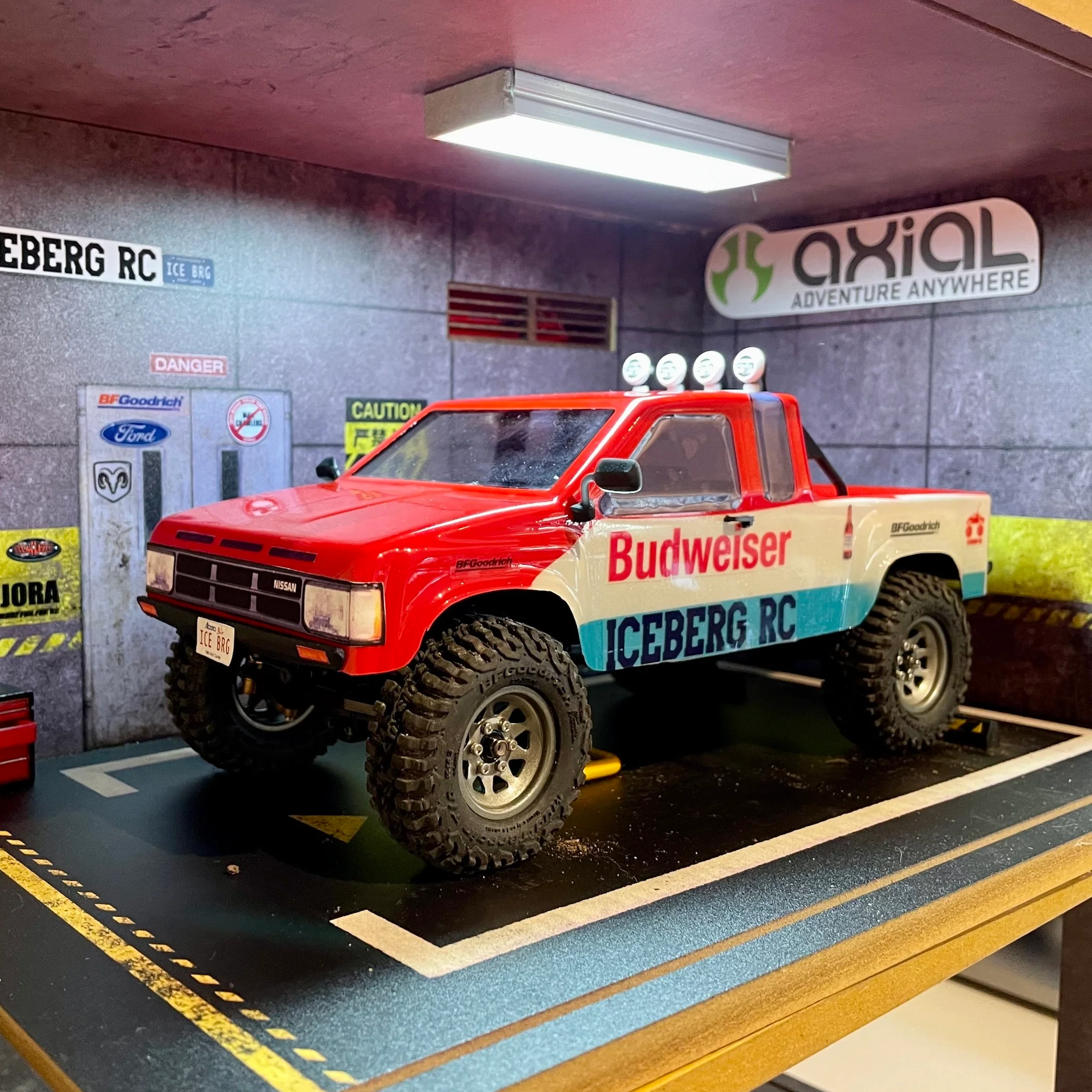 SCX24 Nissan Hardbody King Cab - Image 3
